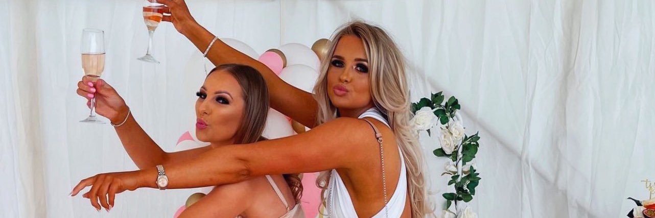 mia_skuse's profile banner image
