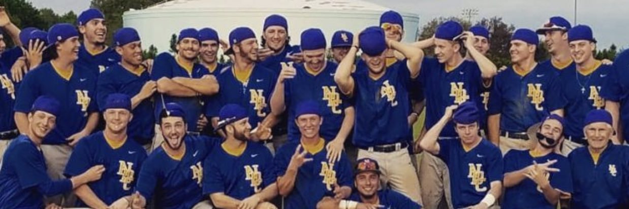 janiol25's profile banner image