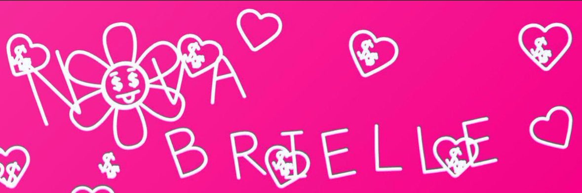 nova_vayy's profile banner image