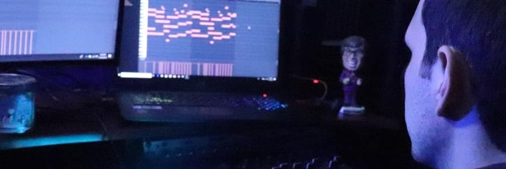 Deviiser's profile banner image
