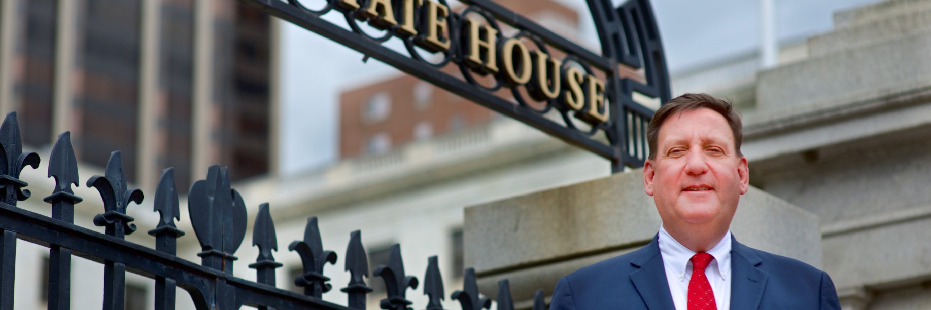 markkratman's profile banner image