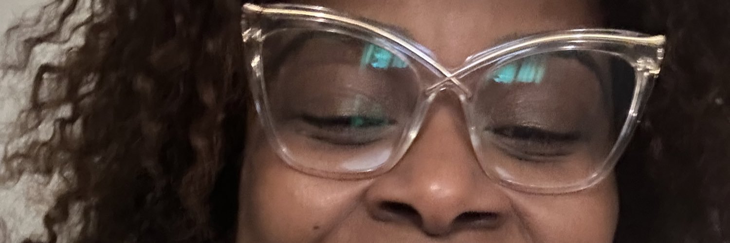MrsNeeNee's profile banner image