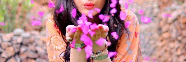 farshdNaz's profile banner image