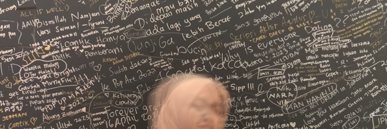Arianiken's profile banner image