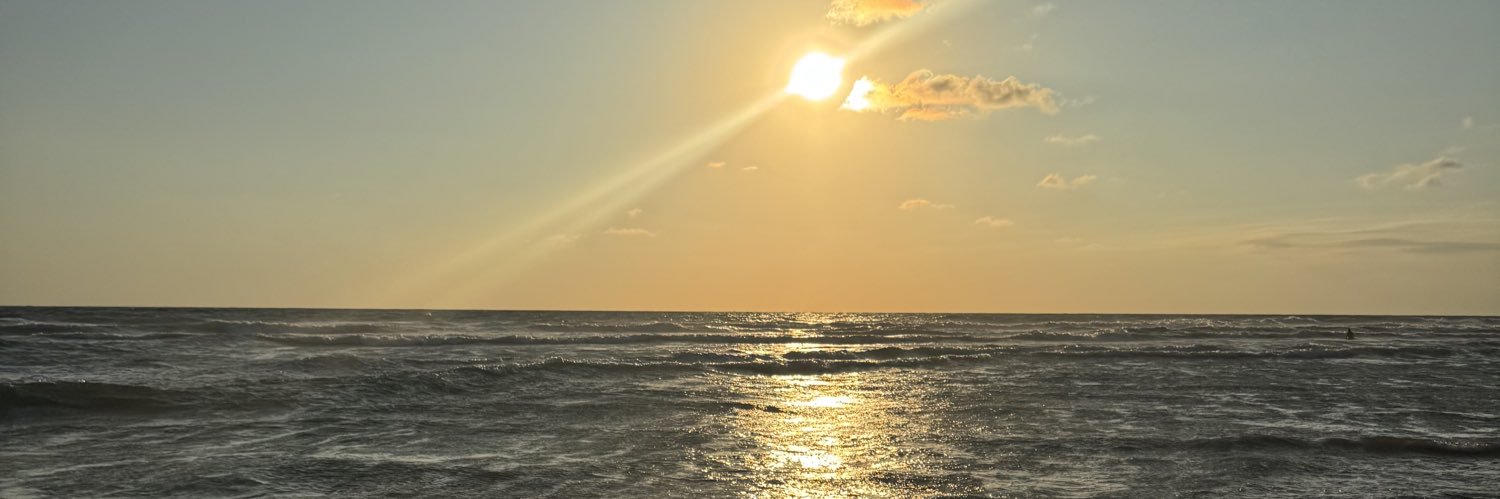 AriHBES's profile banner image
