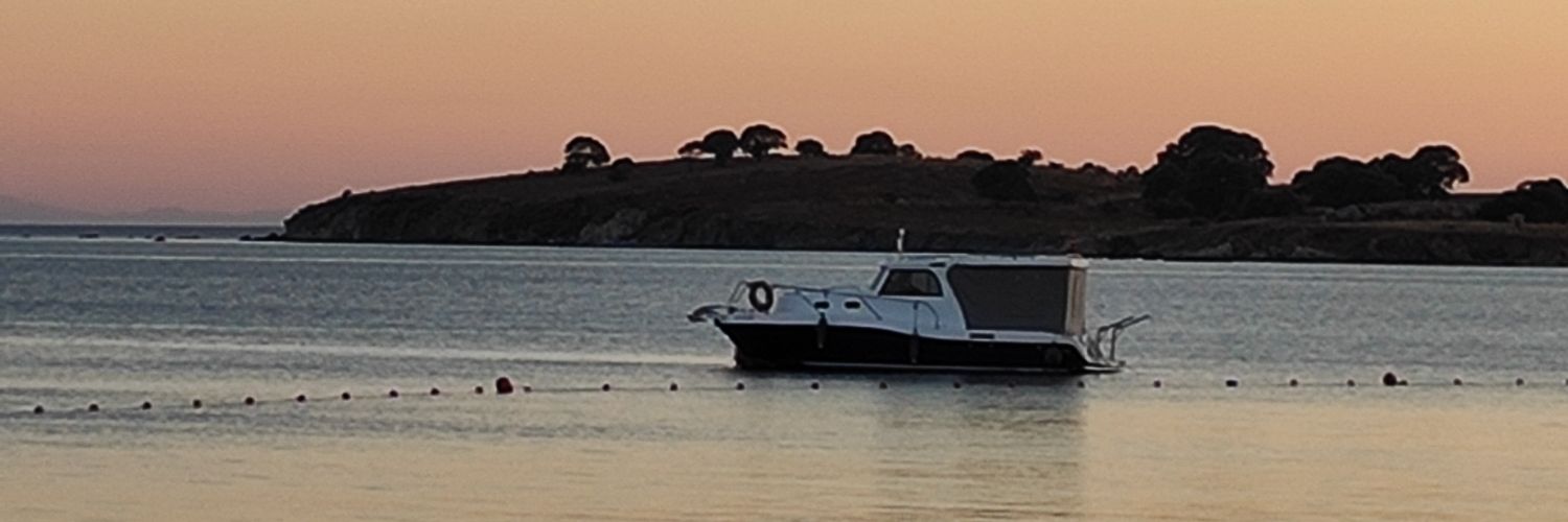 dewaz45's profile banner image