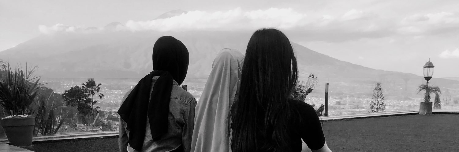roo_shiro's profile banner image