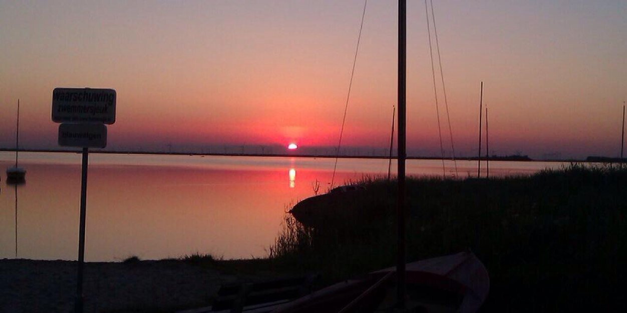 Henniedeetman's profile banner image