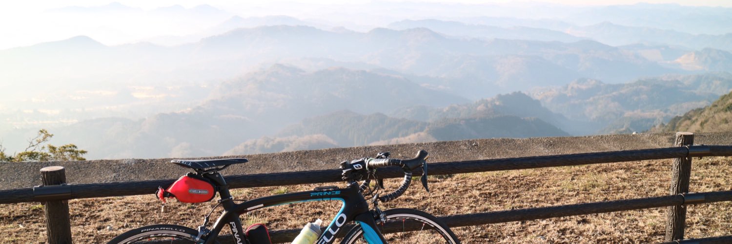 tkpnk's profile banner image