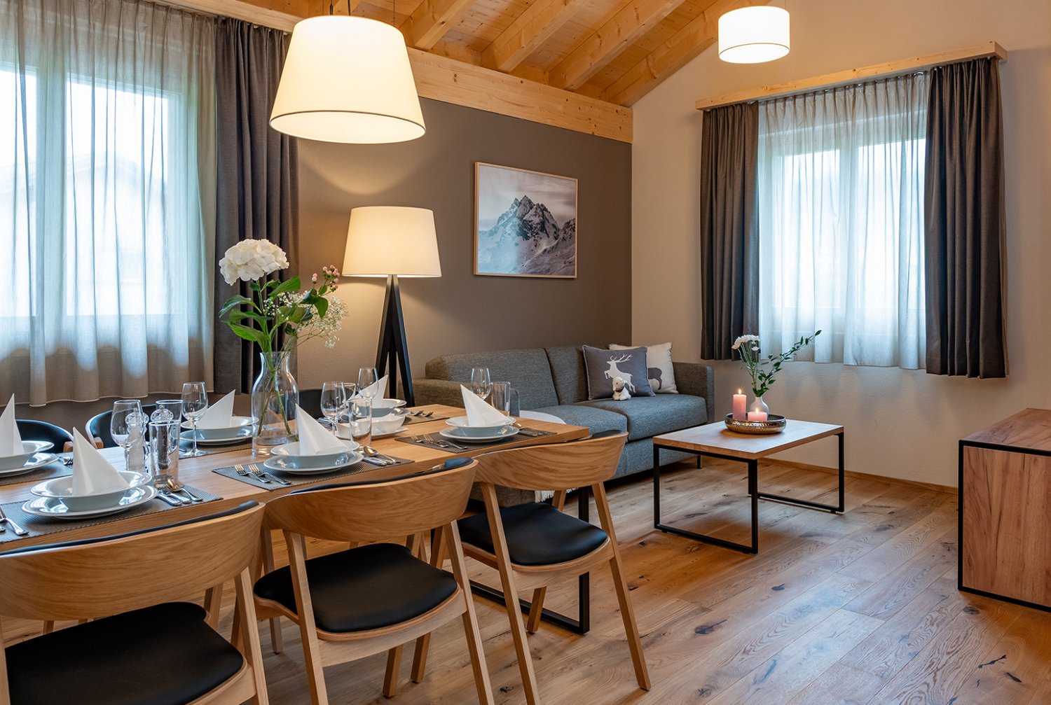 Pradas Resort banner