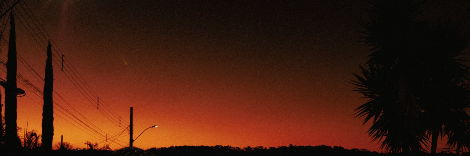 gustdasi's profile banner image