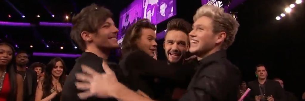 1DMUM4's profile banner image