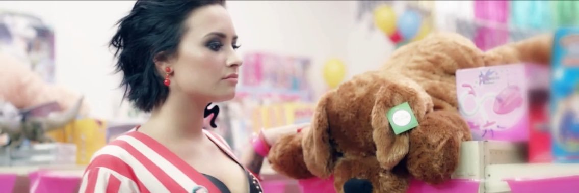 demiigirl's profile banner image