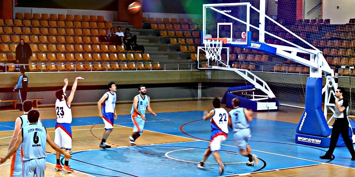 Muzaffer_O's profile banner image