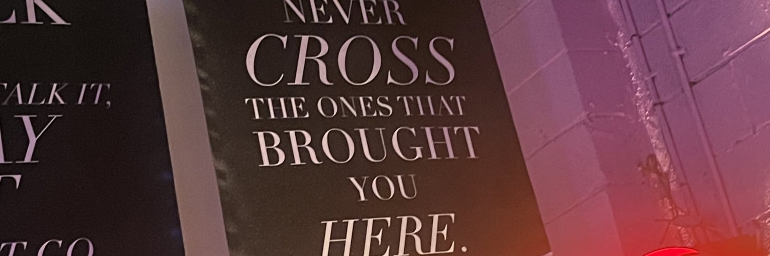 Kayla_Moee's profile banner image