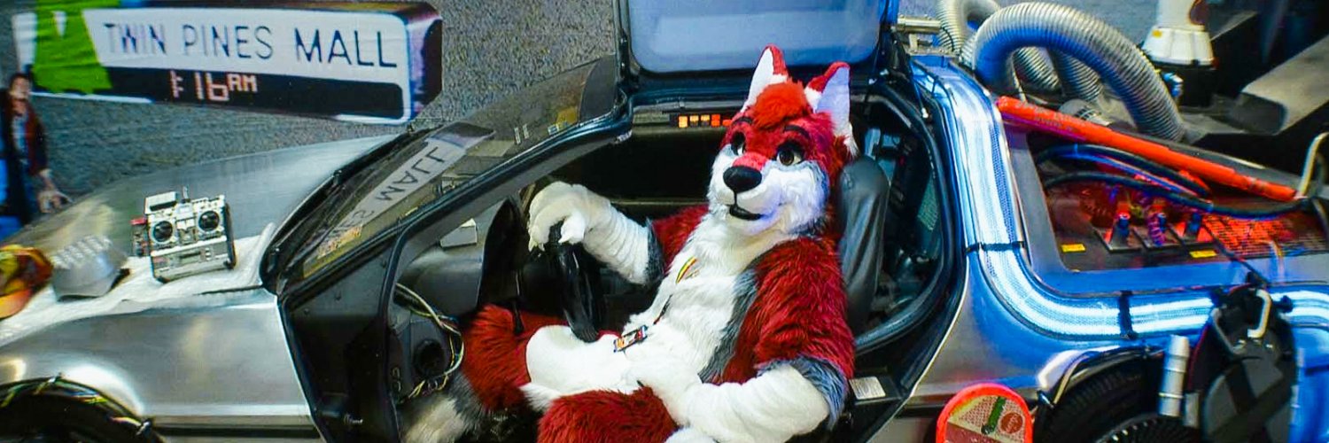 FrostyWuffle's profile banner image