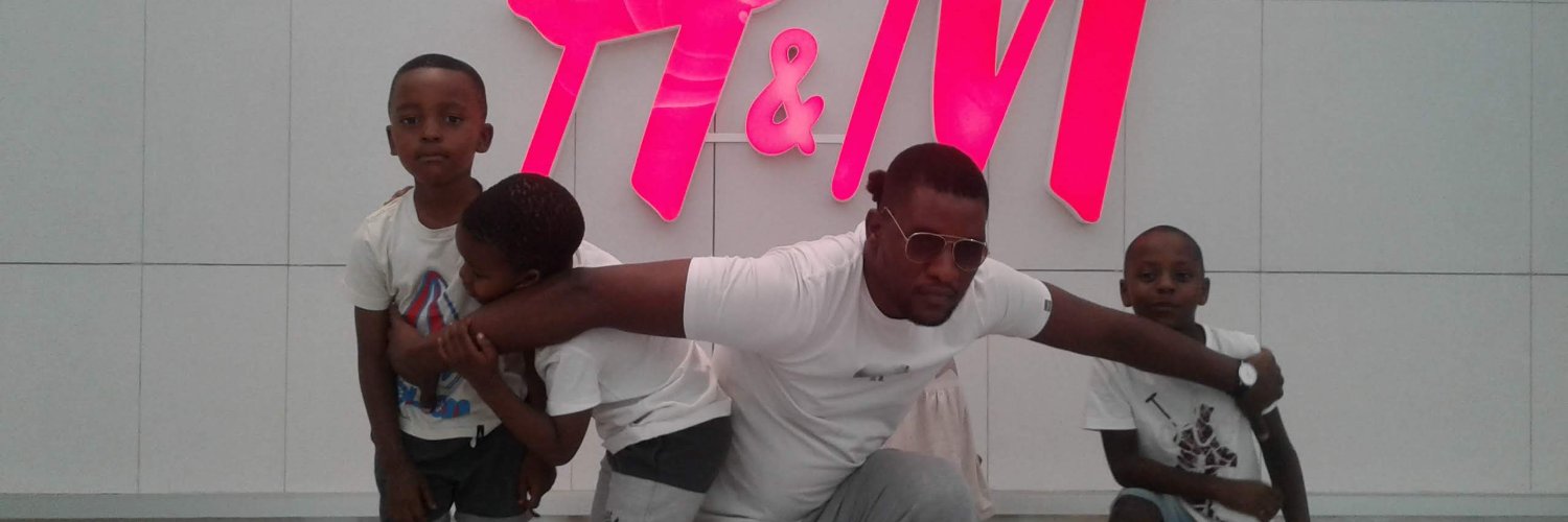 athi04's profile banner image