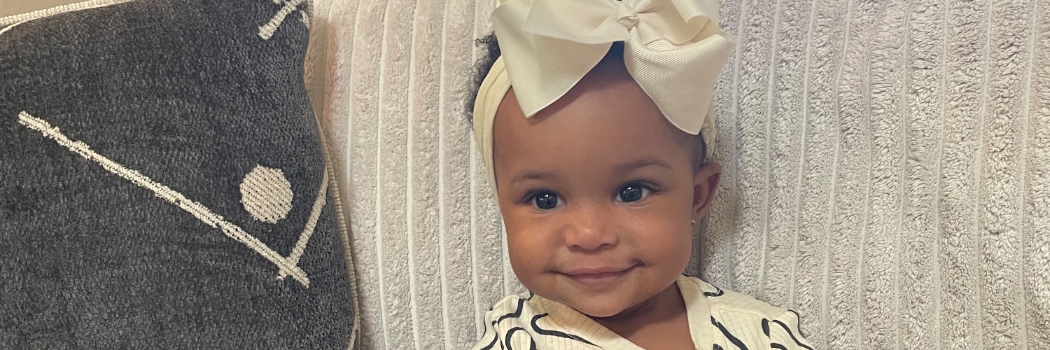 _adriannahay's profile banner image