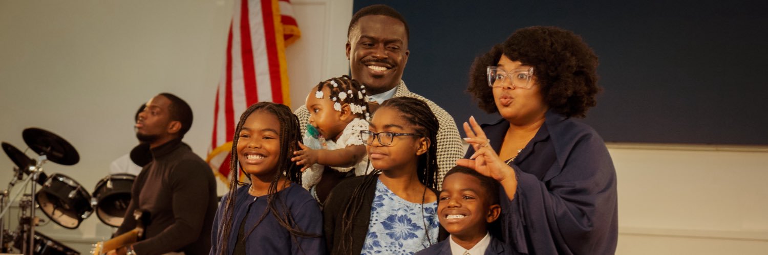 iamericbennett's profile banner image