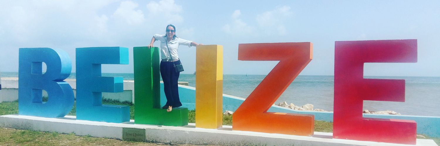 zaida_val's profile banner image
