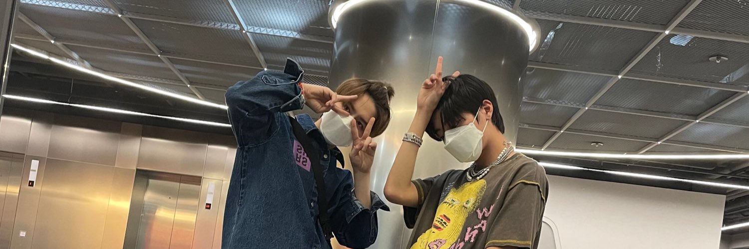 aumpcyp's profile banner image
