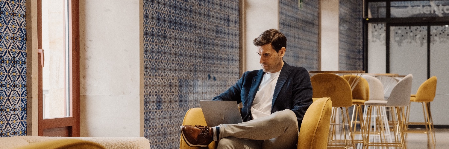 Orlando M. López banner