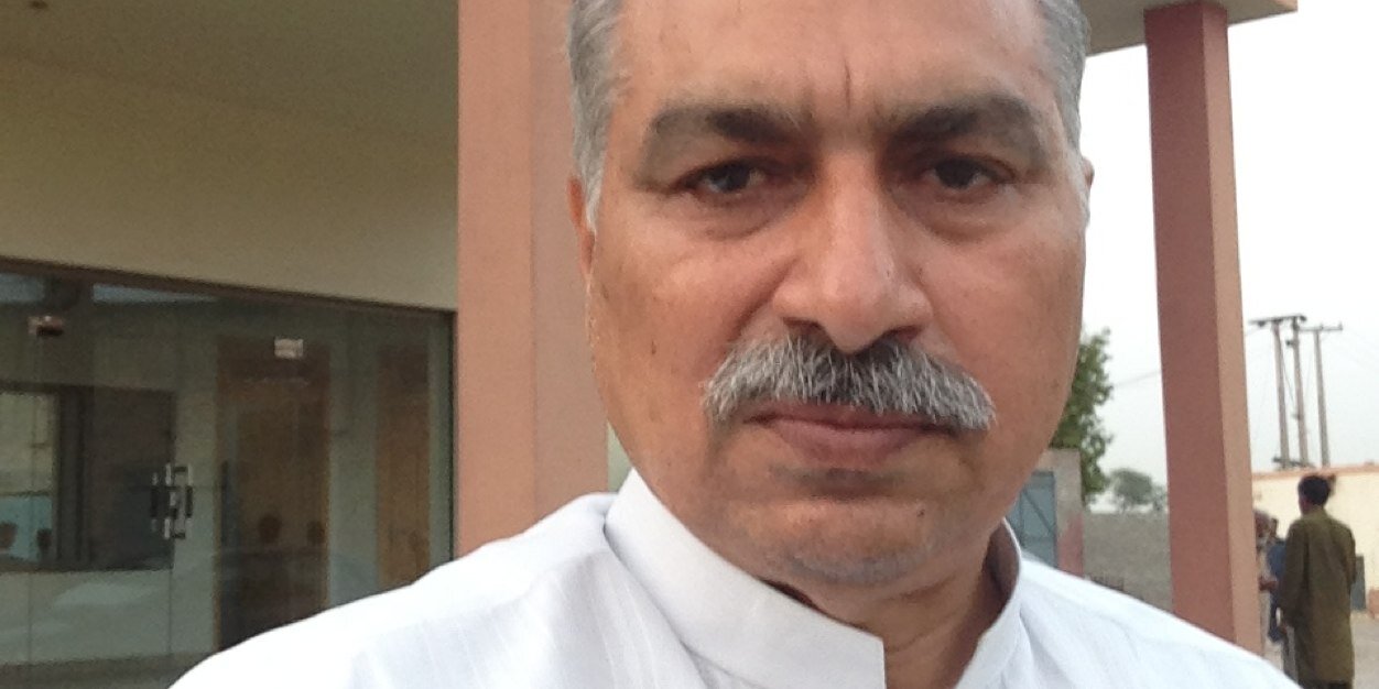 khalid_bari's profile banner image