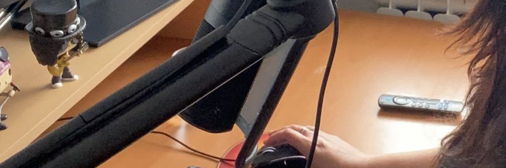 Mercedes 🤘🏼🎧🎶🇪🇸🕊️ banner