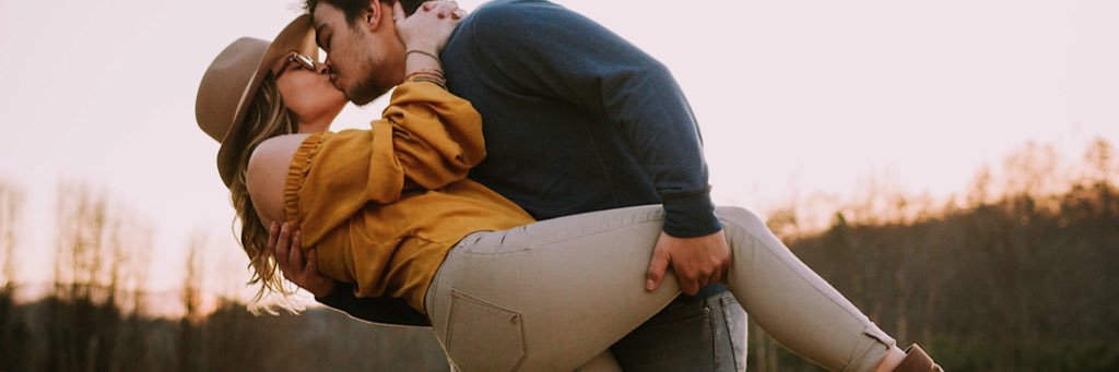 __MamaRogers's profile banner image