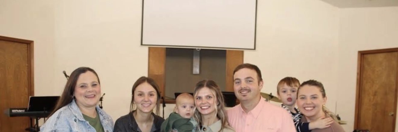 Taylor_Dungan's profile banner image