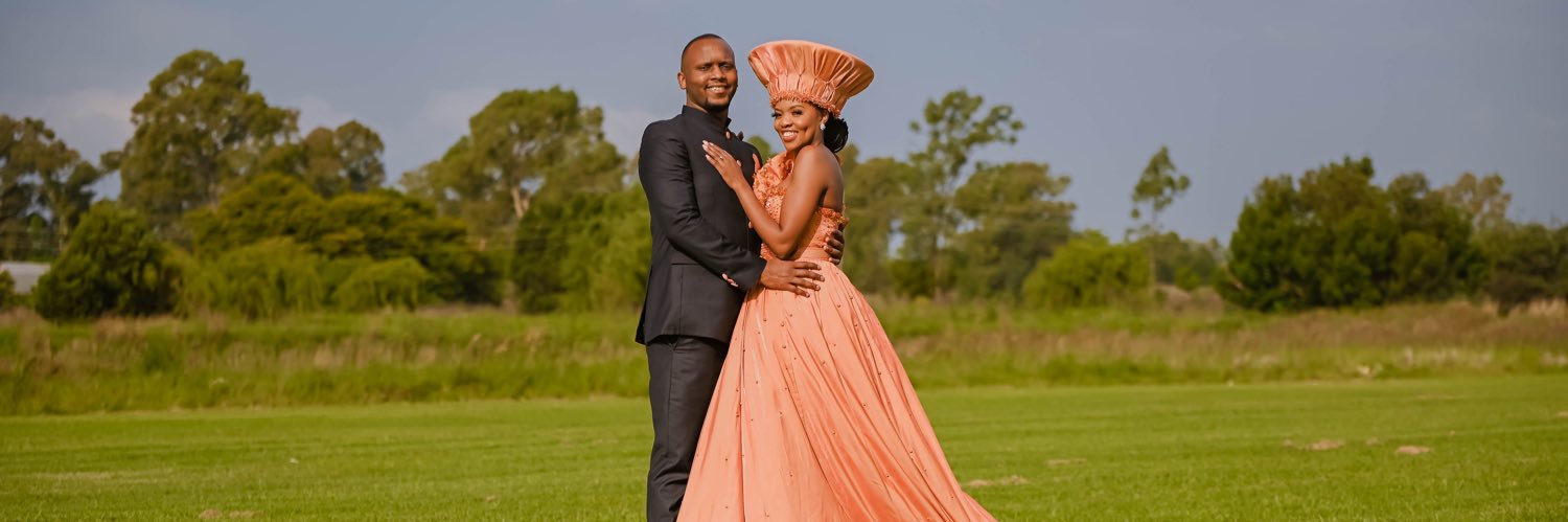 MpumiMak's profile banner image