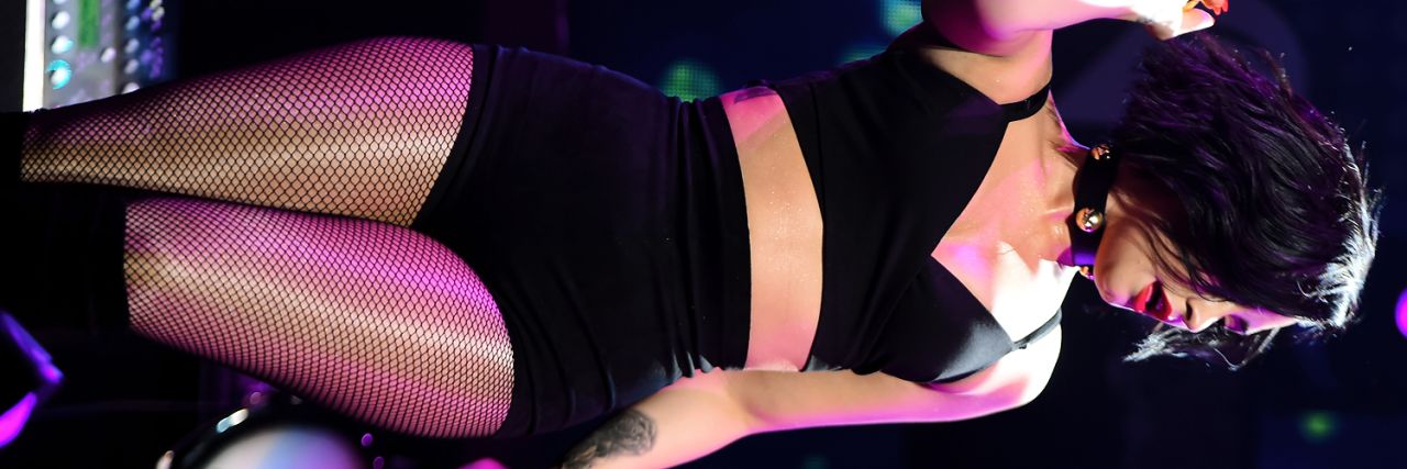 handswdemi's profile banner image