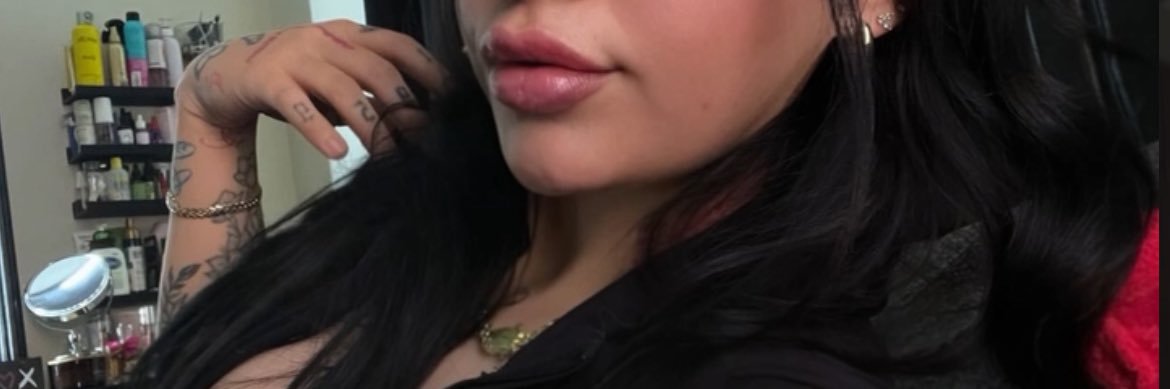 🦋🙄Manda 🥵 banner