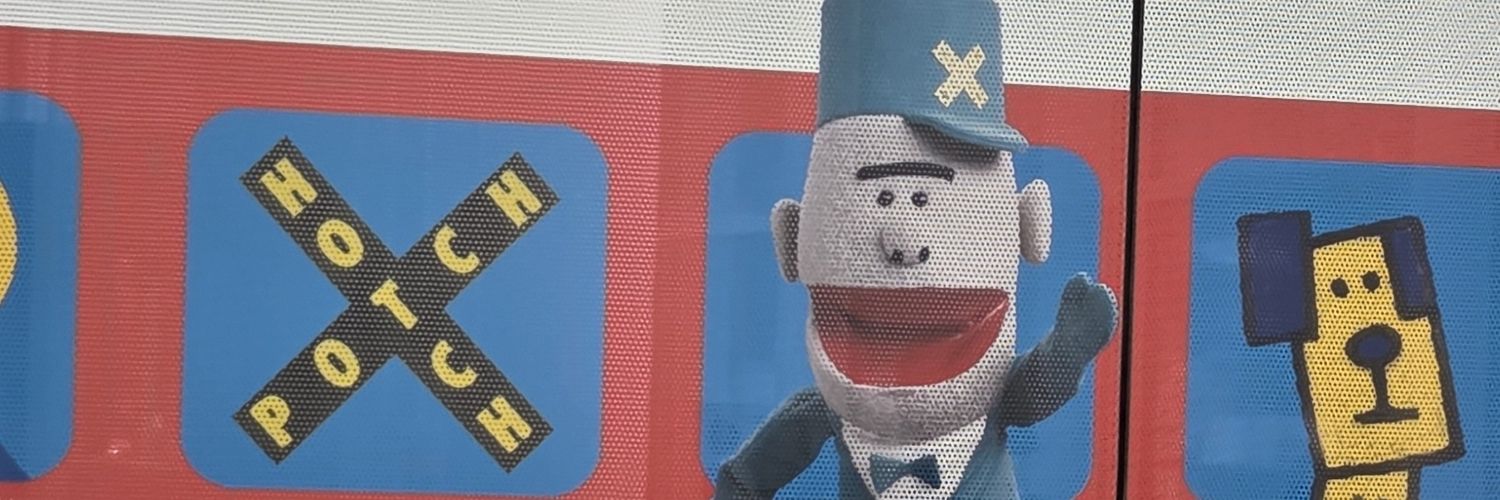 coco_de_buchi's profile banner image