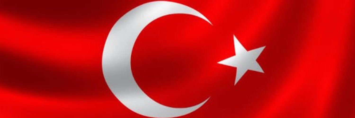ozdeesraa's profile banner image