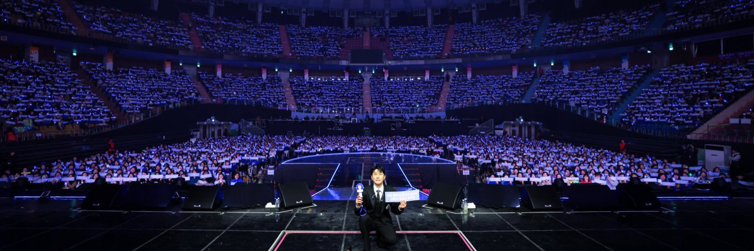 bluemoon_tak2's profile banner image