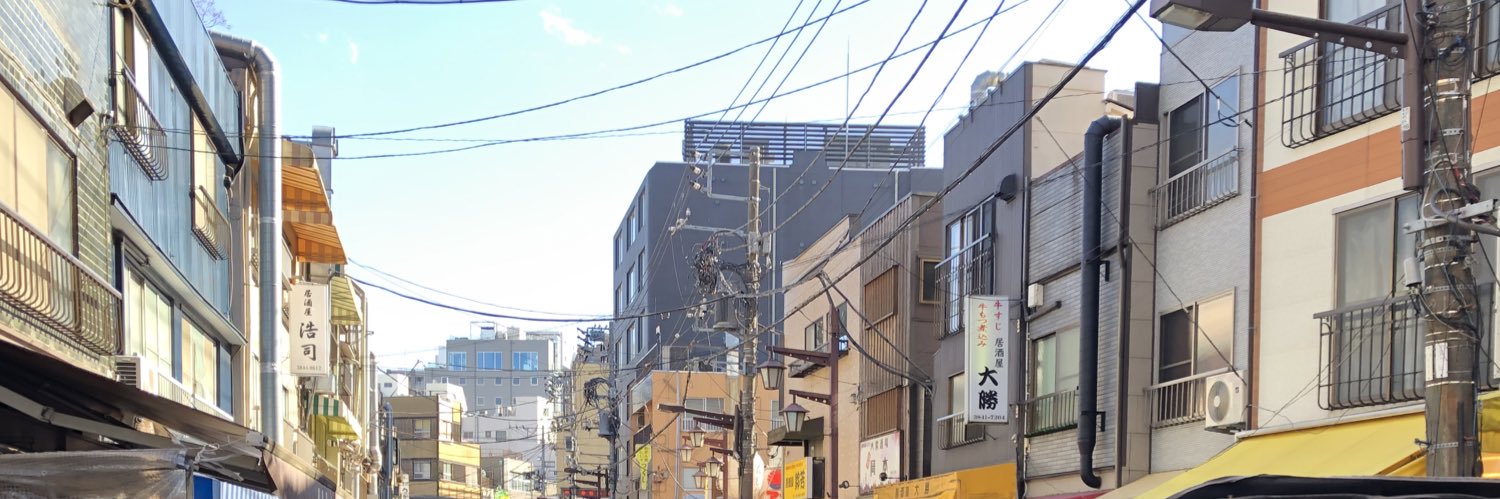 moueriku's profile banner image