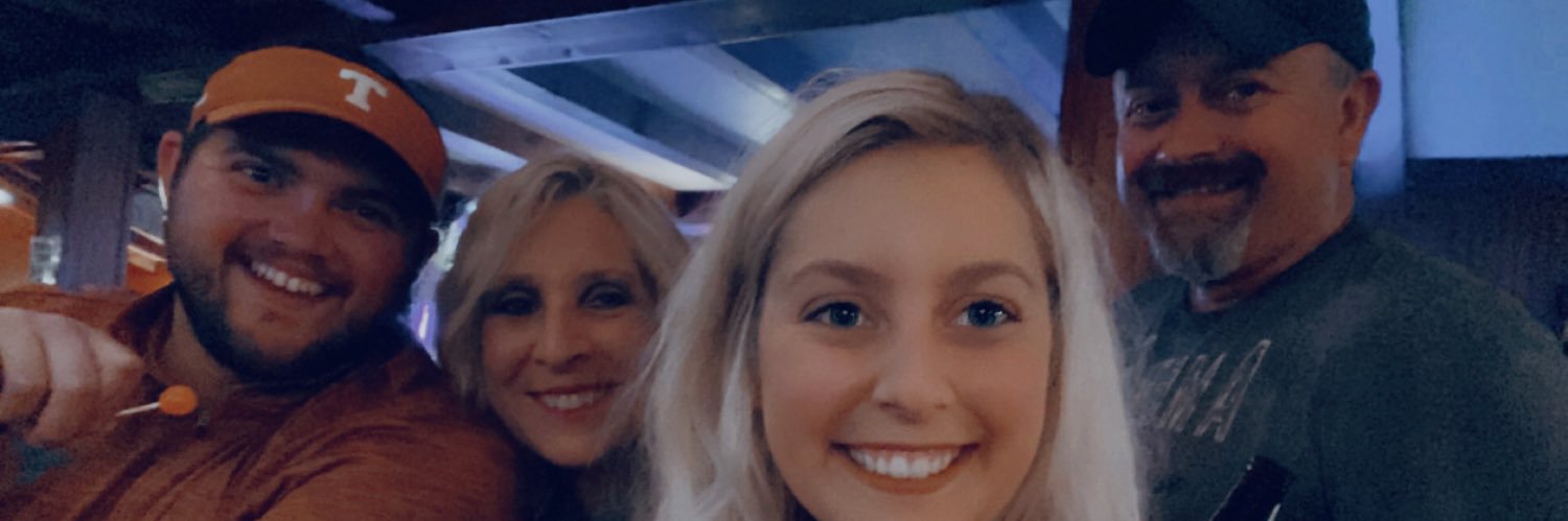 Morgieee_17's profile banner image