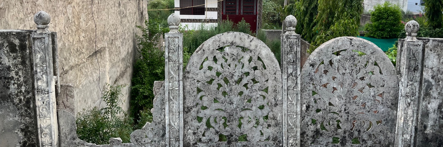 isha banner