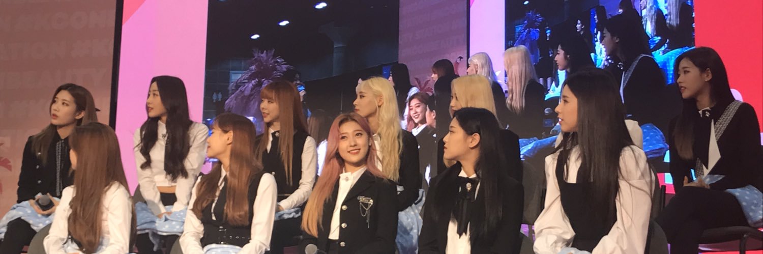 Aly 🤓 banner