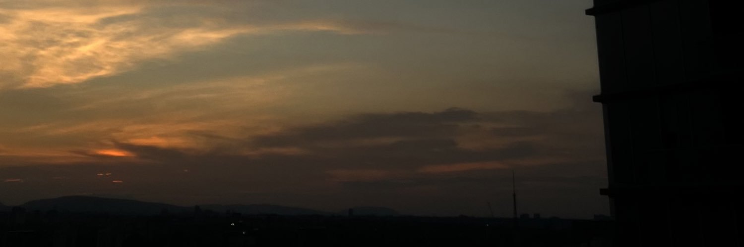 ypi906's profile banner image