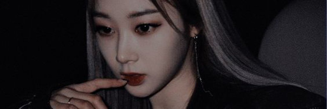 Elxy. banner