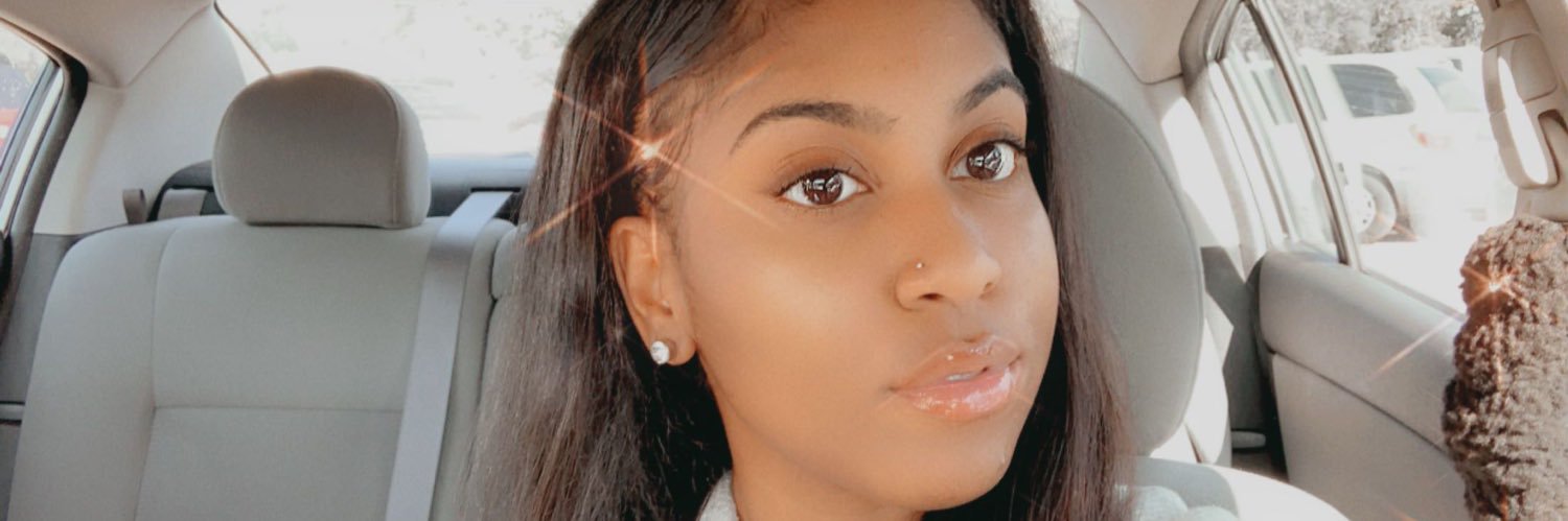 BeYOUtiful_Riah's profile banner image