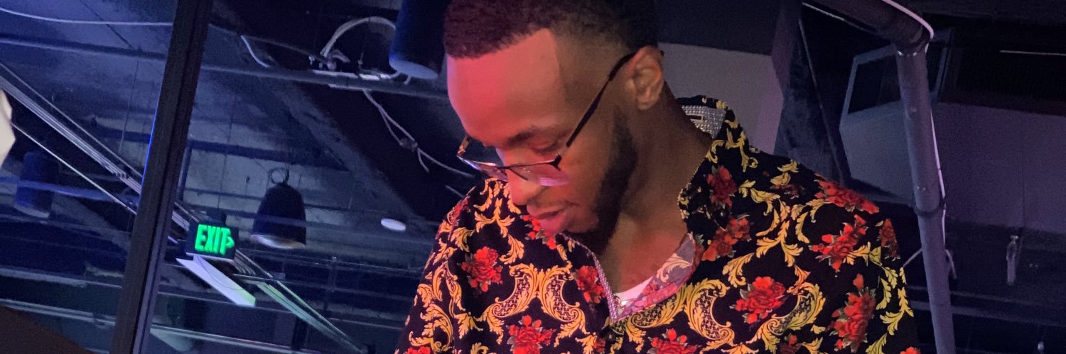 SheLovesTonio's profile banner image