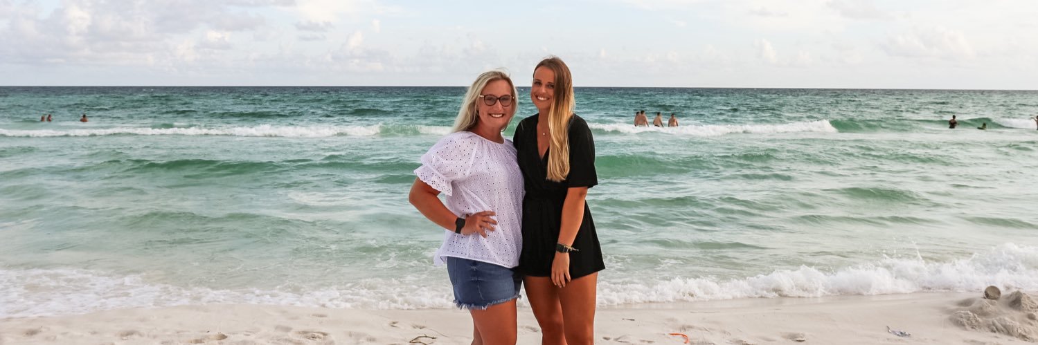emilylyonsss's profile banner image