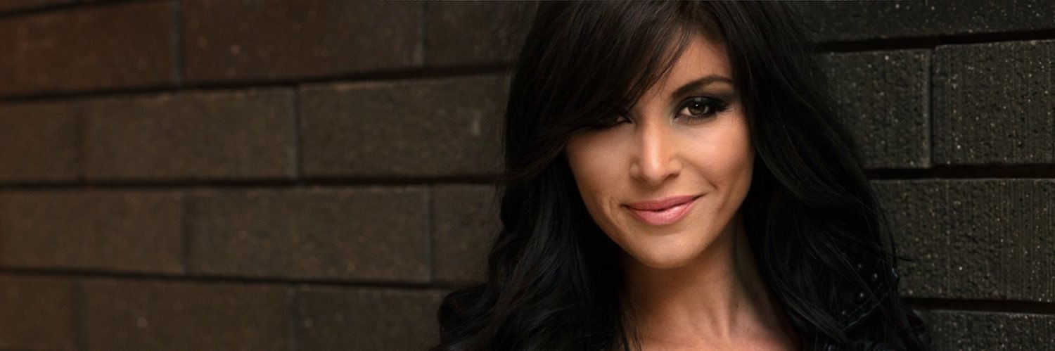 Allison Baver banner