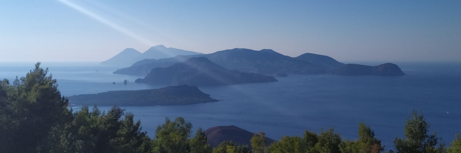ilarot74's profile banner image