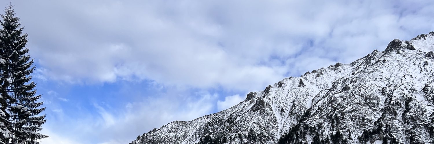 farisputra25's profile banner image