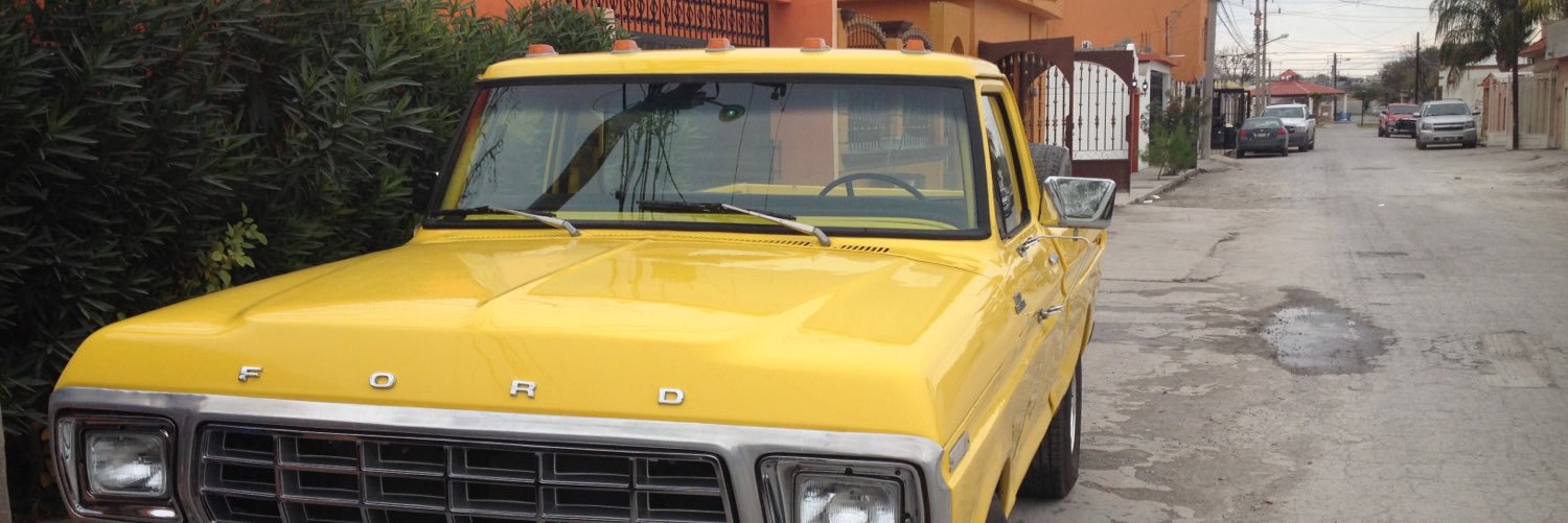 chemasustaita's profile banner image