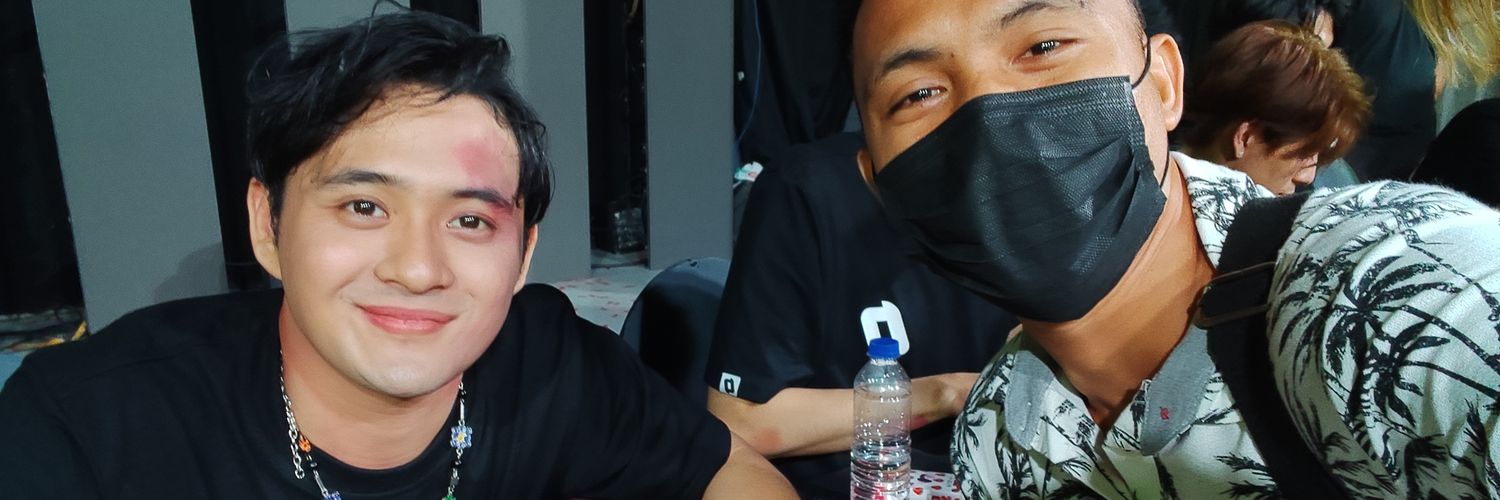 Luckily_Marce's profile banner image
